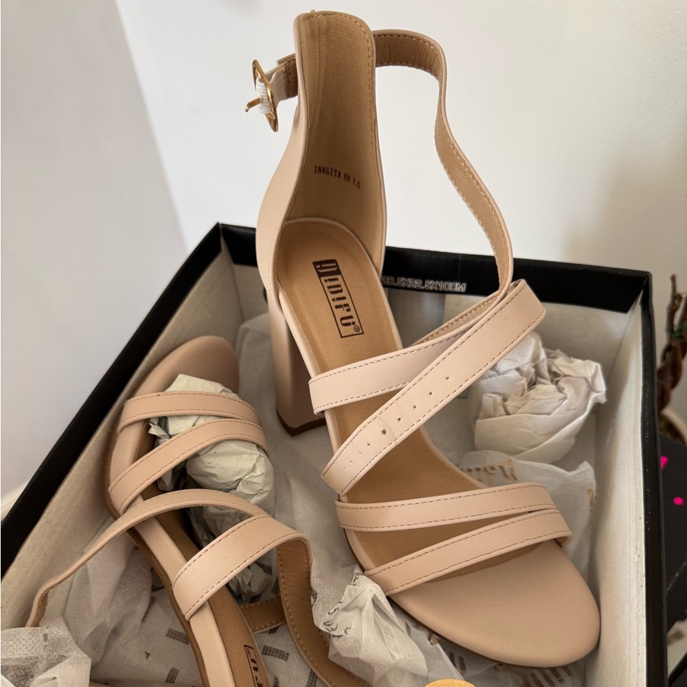 Dip Cream Strappy Heels with Stiletto